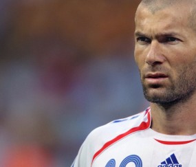 开云体育登录-当希腊神话降临总决赛，字母哥如何用三节时间改写篮球宇宙法则