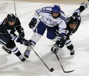 开云APP-范弗利特神射定乾坤，马刺团队火力全面压制绿衫军