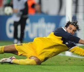 开云体育app-联合杯完胜法网？穆雷高光表现折射网球赛制变革新趋势