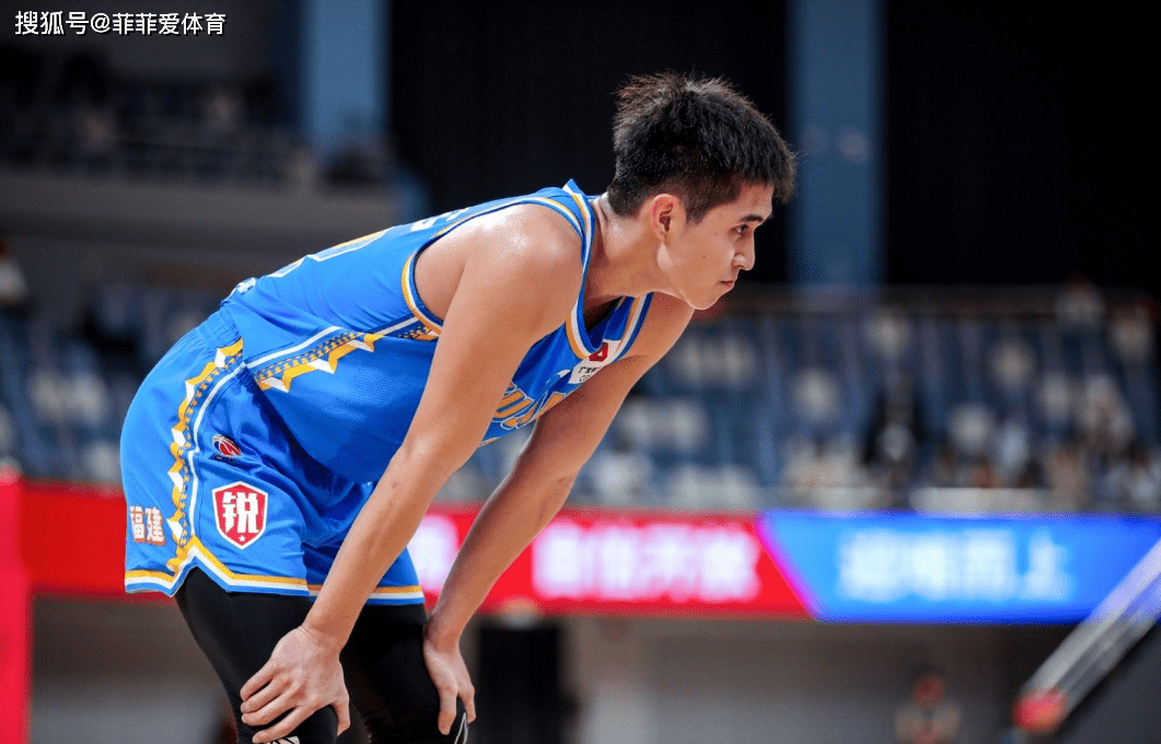 福建队在比赛中狂飙突进,获得胜利 福建队在比赛中狂飙突进,获得胜利