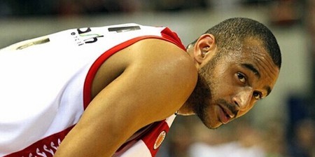 马刺队新秀威廉姆斯因受伤被拒绝上场