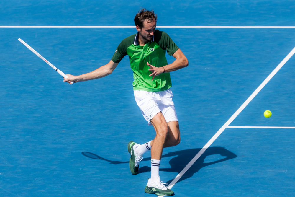 英国网球队横扫澳大利亚网球队,梅德韦杰夫爆发神勇 英国网球队横扫澳大利亚网球队,梅德韦杰夫爆发神勇