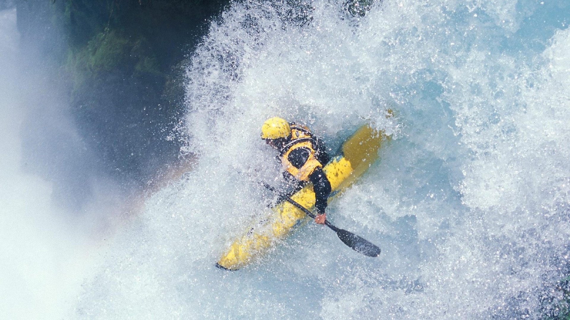骑士血拼勇士，库里成为关键先生