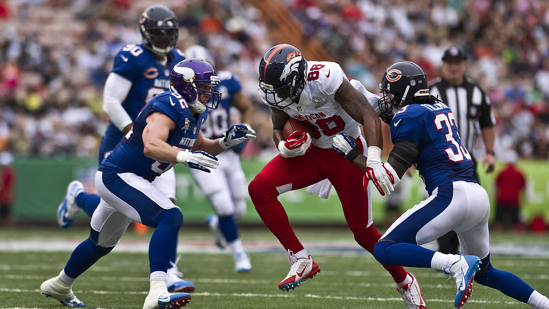 戈贝尔点燃赛场之夜,雄鹿逆转灰熊背后的激情与谋略