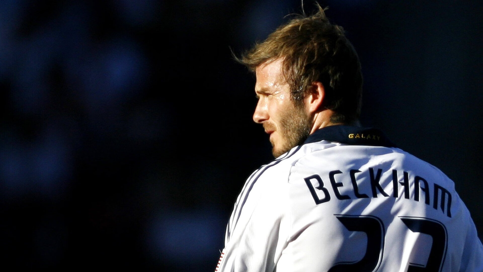 F1年度争冠之夜,塔图姆进攻端无人可挡,当赛道轰鸣遇见球场狂飙